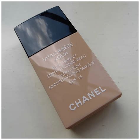 chanel vitalumiere aqua foundation beige rose|Chanel vitalumiere aqua compact foundation.